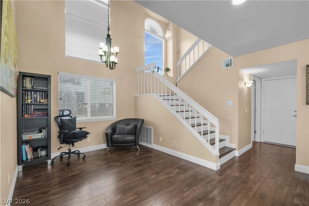 8404 Shady Shores, Las Vegas, NV 89128