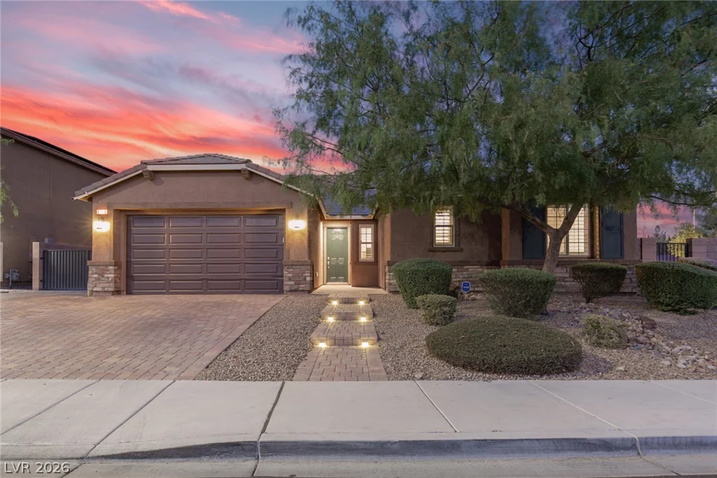 8820 Nolene Stream, Las Vegas, NV 89131