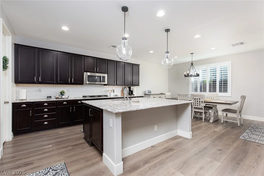 8820 Nolene Stream, Las Vegas, NV 89131
