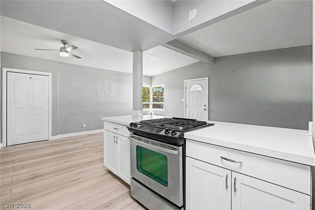 104 Stanford St, Las Vegas, NV 89107