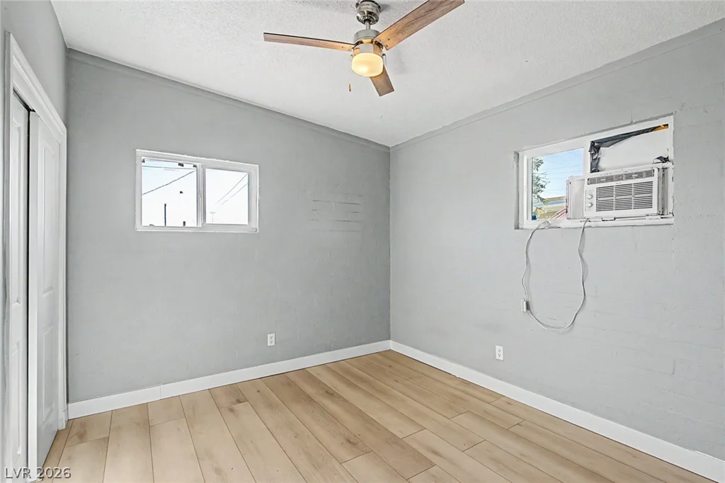 104 Stanford St, Las Vegas, NV 89107