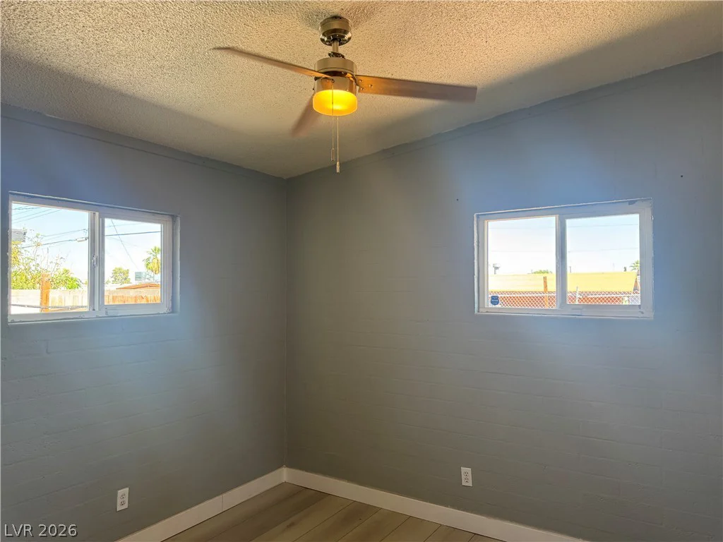 104 Stanford St, Las Vegas, NV 89107