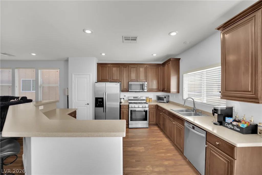 265 Morning Crest, Las Vegas, NV 89183