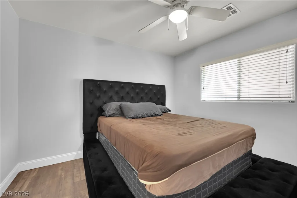 265 Morning Crest, Las Vegas, NV 89183