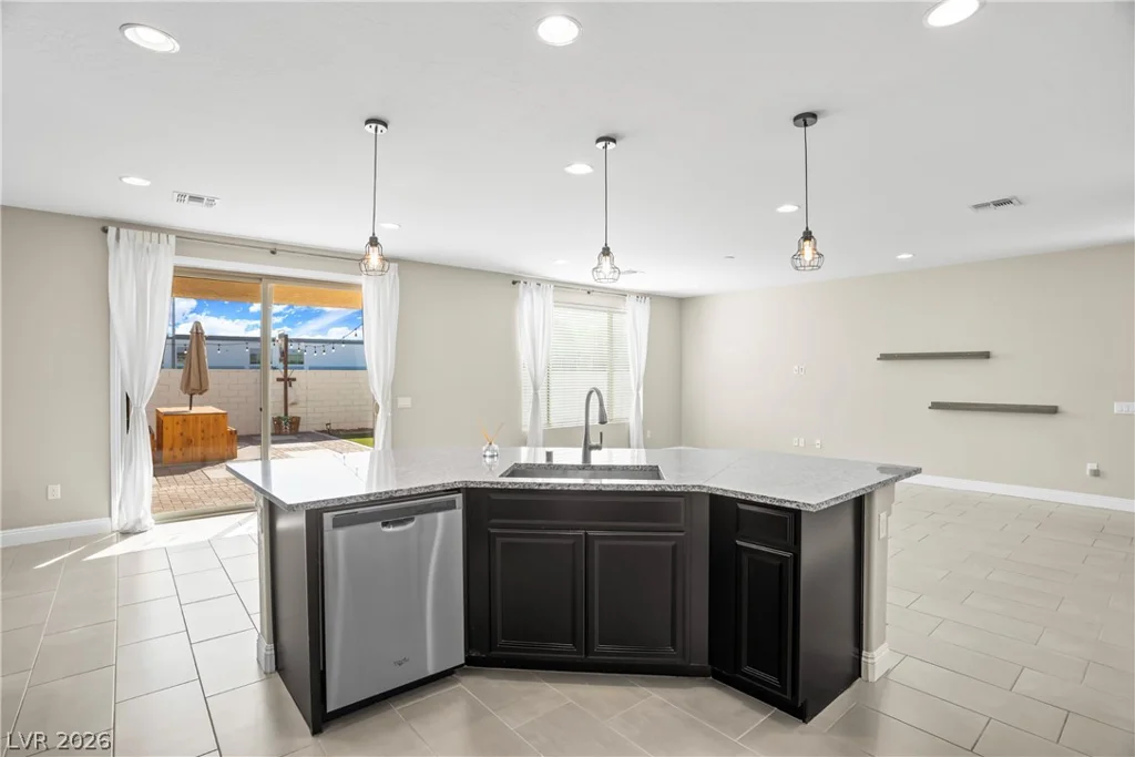 7204 Site, Las Vegas, NV 89113