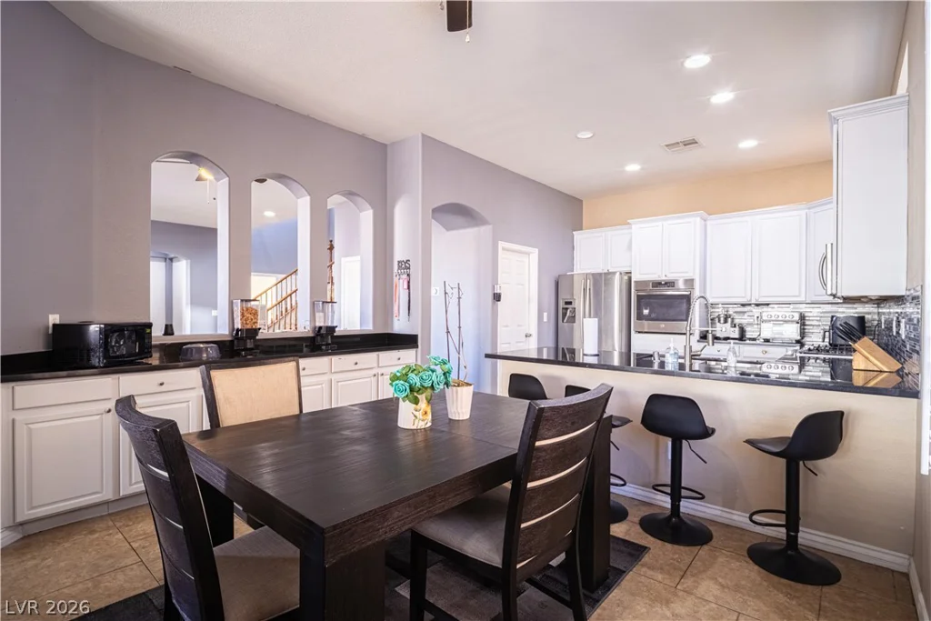 6133 Stibor, North Las Vegas, NV 89081