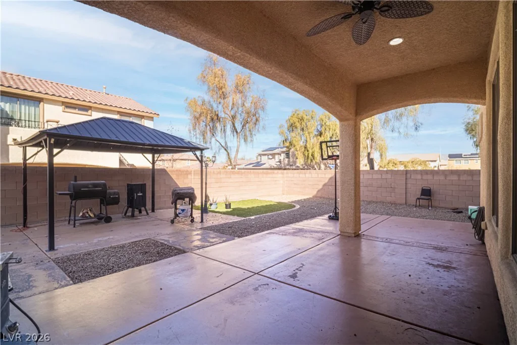 6133 Stibor, North Las Vegas, NV 89081