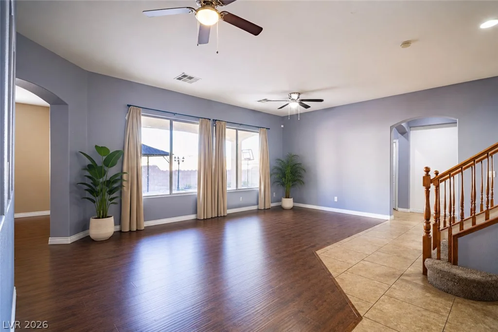 6133 Stibor, North Las Vegas, NV 89081