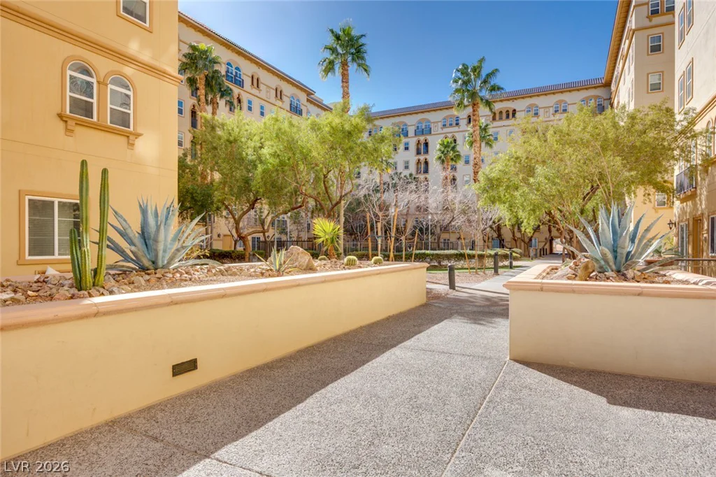 2455 Serene, Las Vegas, NV 89123