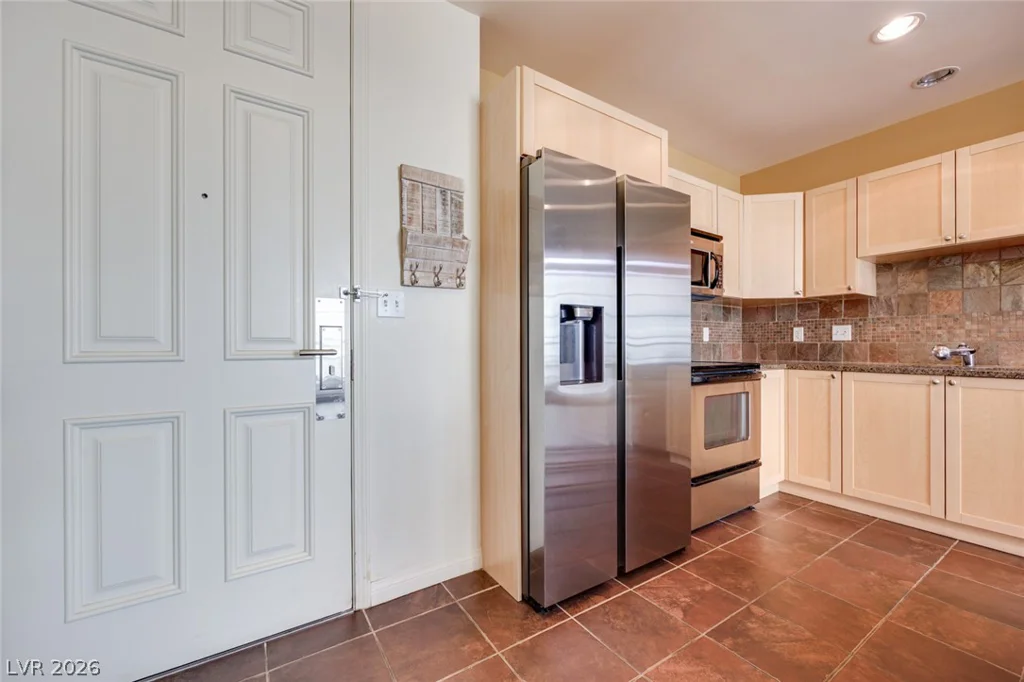 2455 Serene, Las Vegas, NV 89123