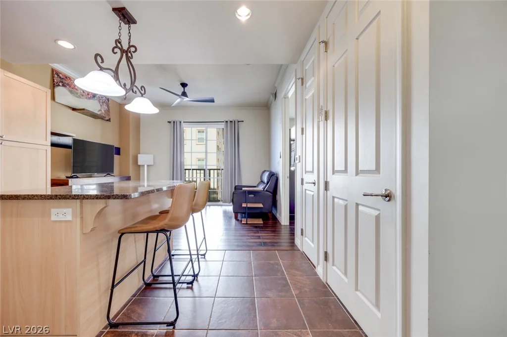 2455 Serene, Las Vegas, NV 89123