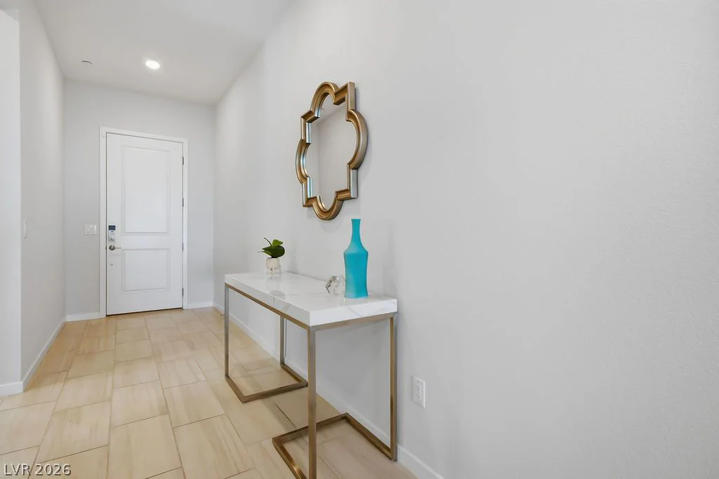 180 Medianoche, Las Vegas, NV 89138