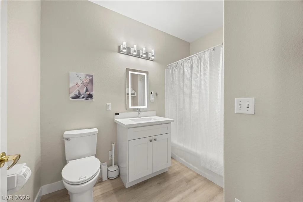2009 Rancho Lake, Las Vegas, NV 89108