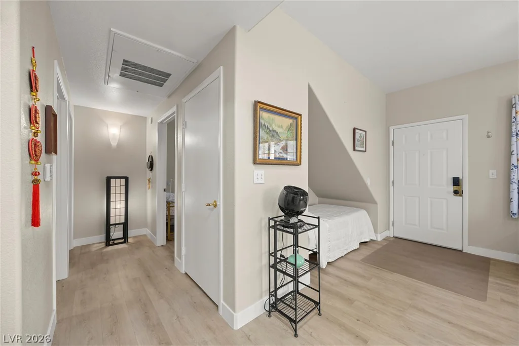 2009 Rancho Lake, Las Vegas, NV 89108