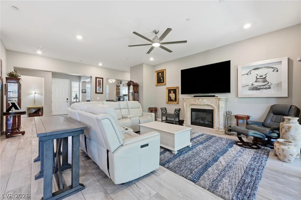 689 Corelli Cove, Henderson, NV 89011