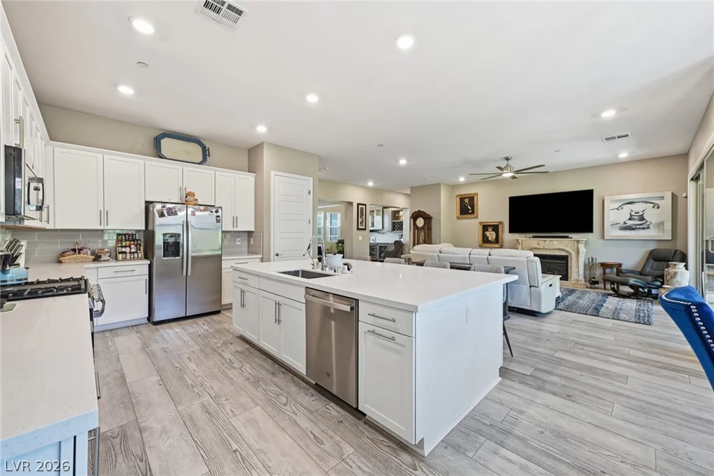 689 Corelli Cove, Henderson, NV 89011