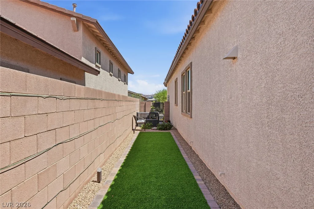 689 Corelli Cove, Henderson, NV 89011