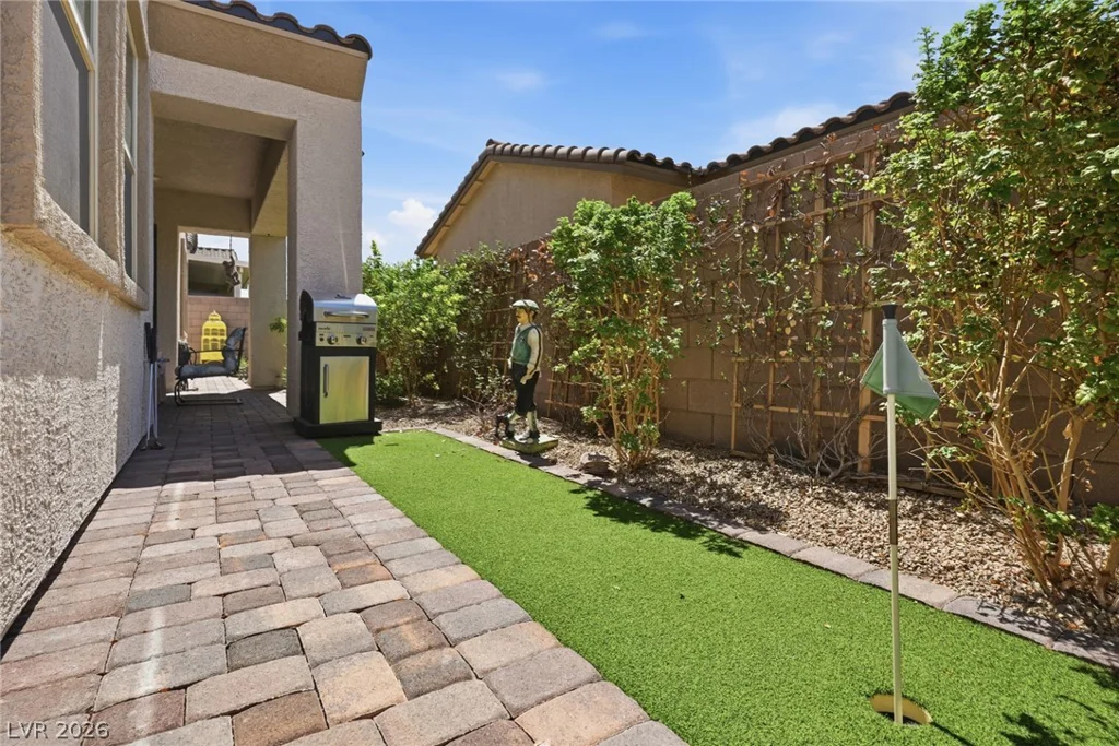 689 Corelli Cove, Henderson, NV 89011