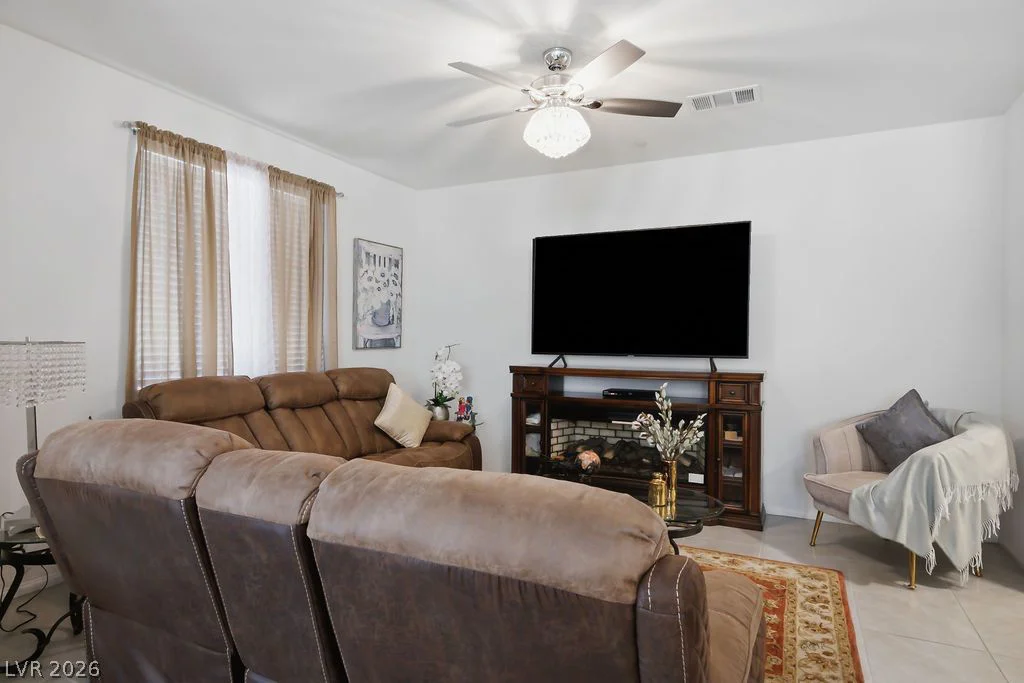 1371 Graphite, Henderson, NV 89002