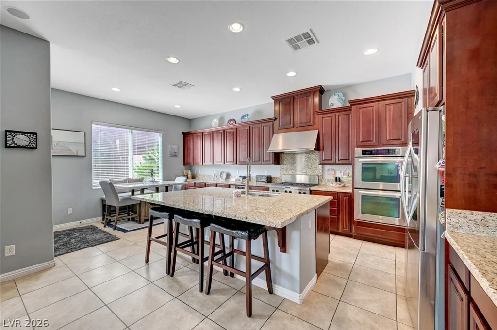 6937 Benson Ferry, Las Vegas, NV 89149