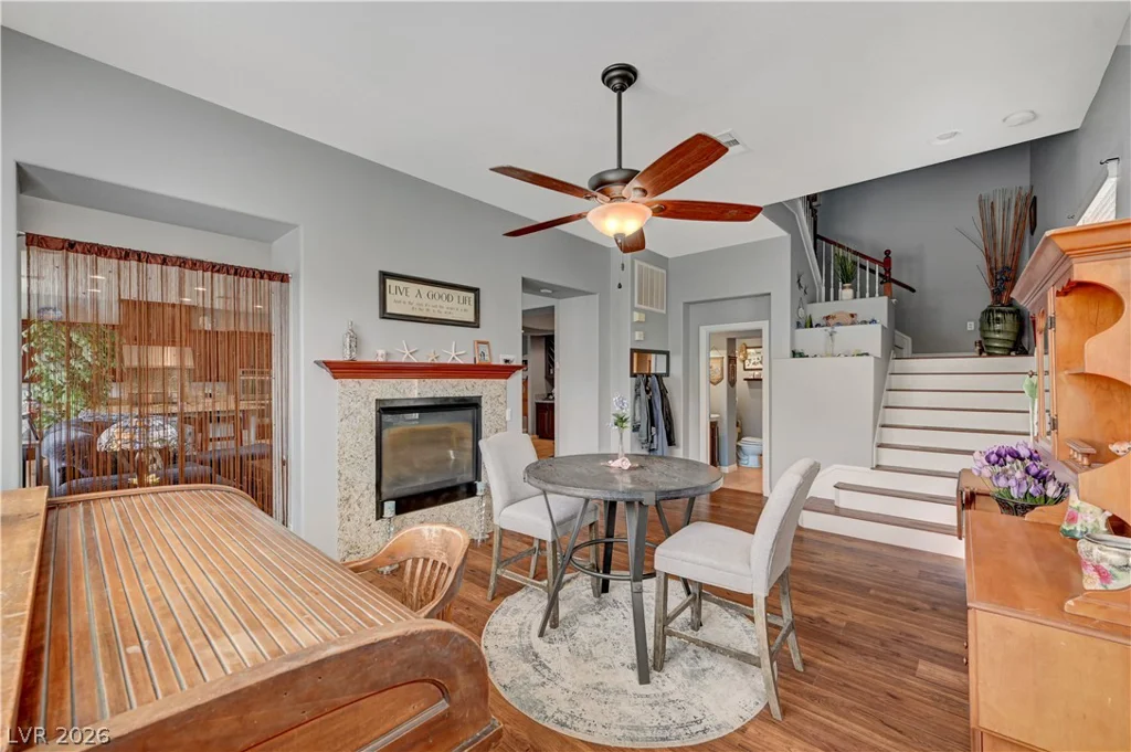 6937 Benson Ferry, Las Vegas, NV 89149