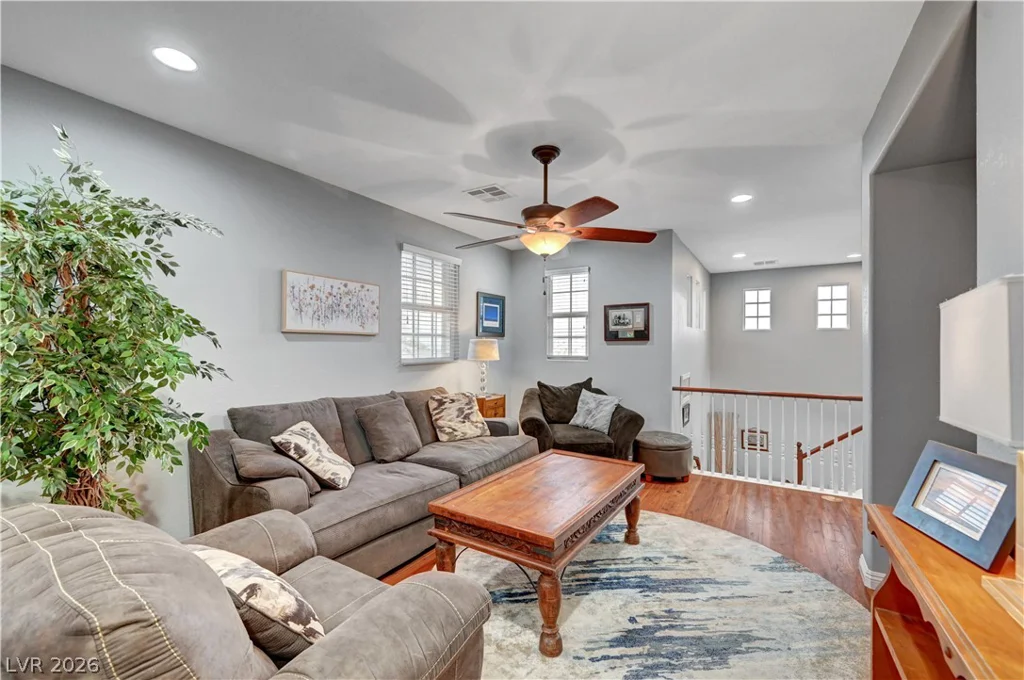 6937 Benson Ferry, Las Vegas, NV 89149