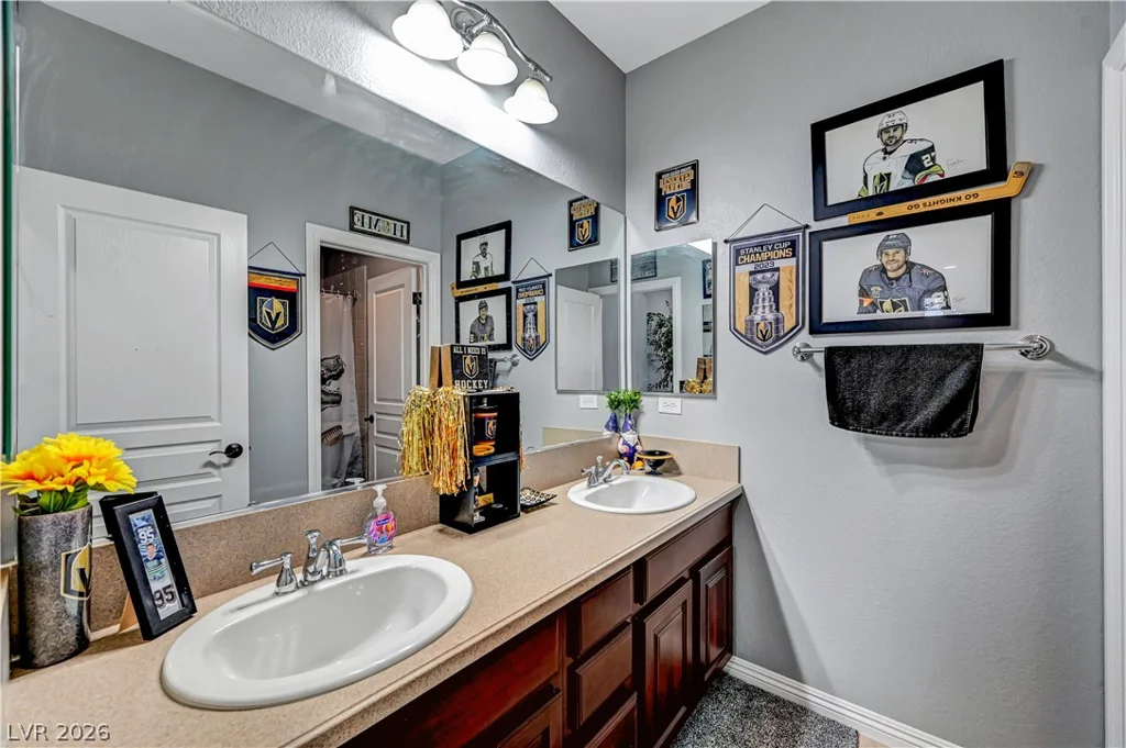 6937 Benson Ferry, Las Vegas, NV 89149