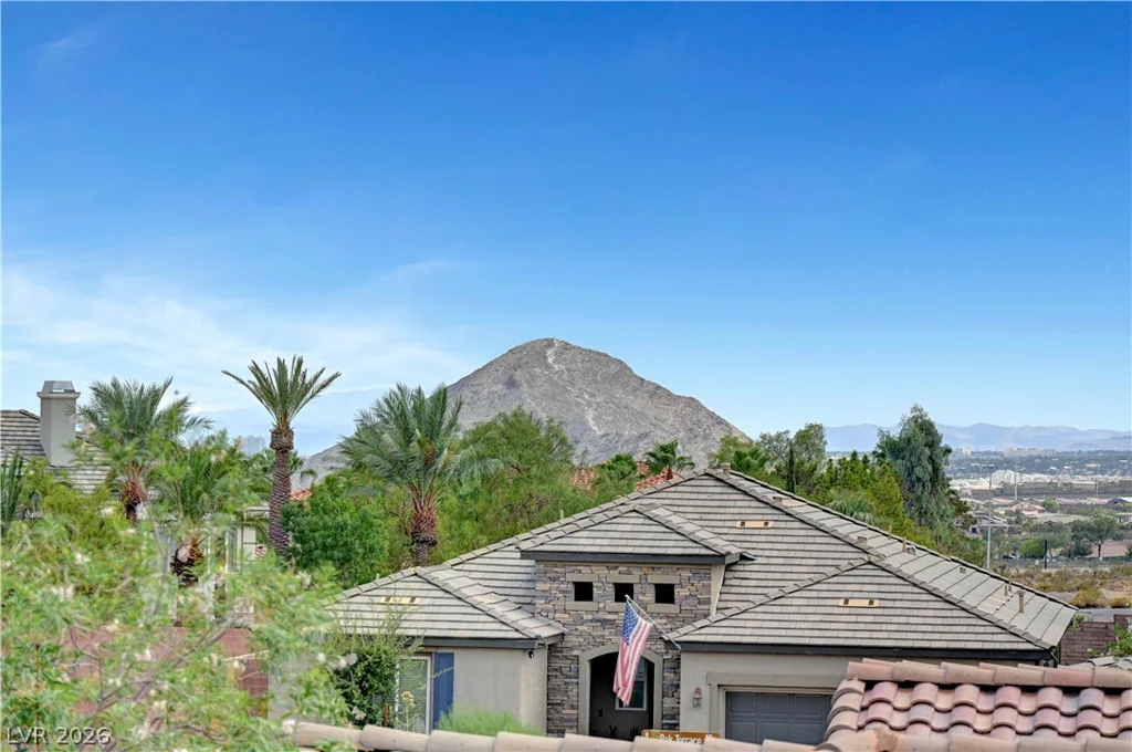 6937 Benson Ferry, Las Vegas, NV 89149