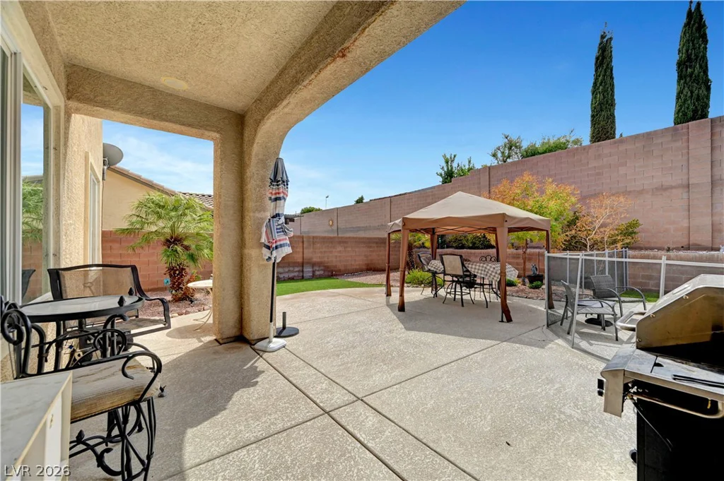 6937 Benson Ferry, Las Vegas, NV 89149