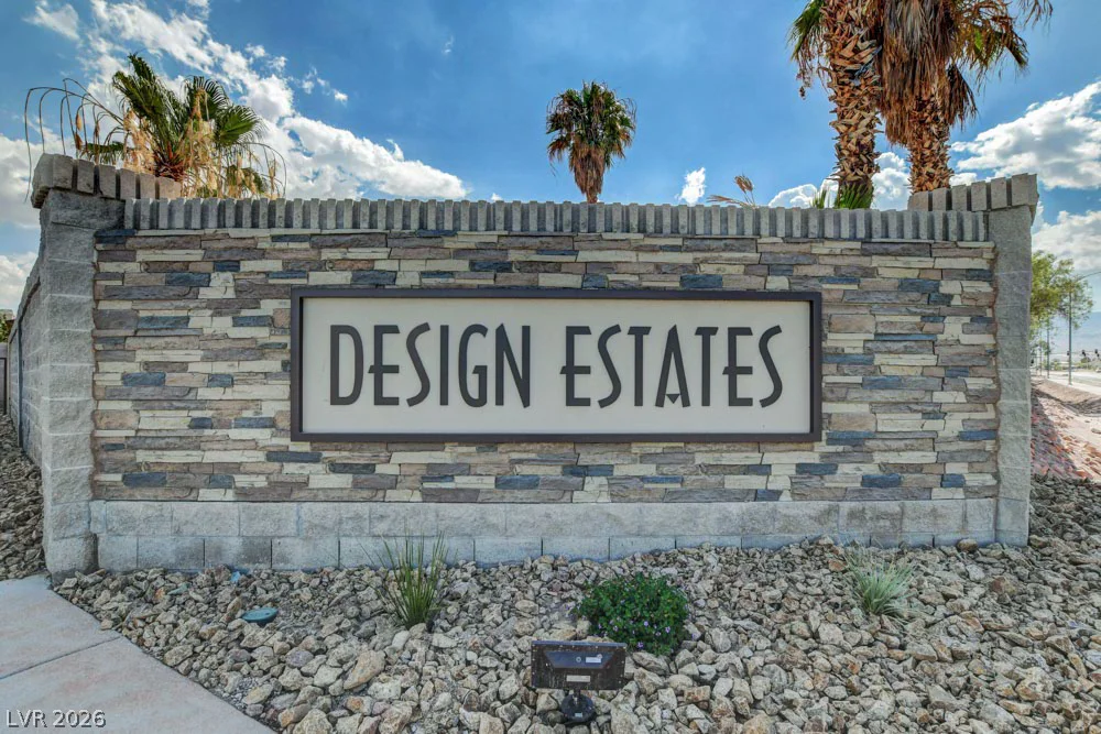 6937 Benson Ferry, Las Vegas, NV 89149