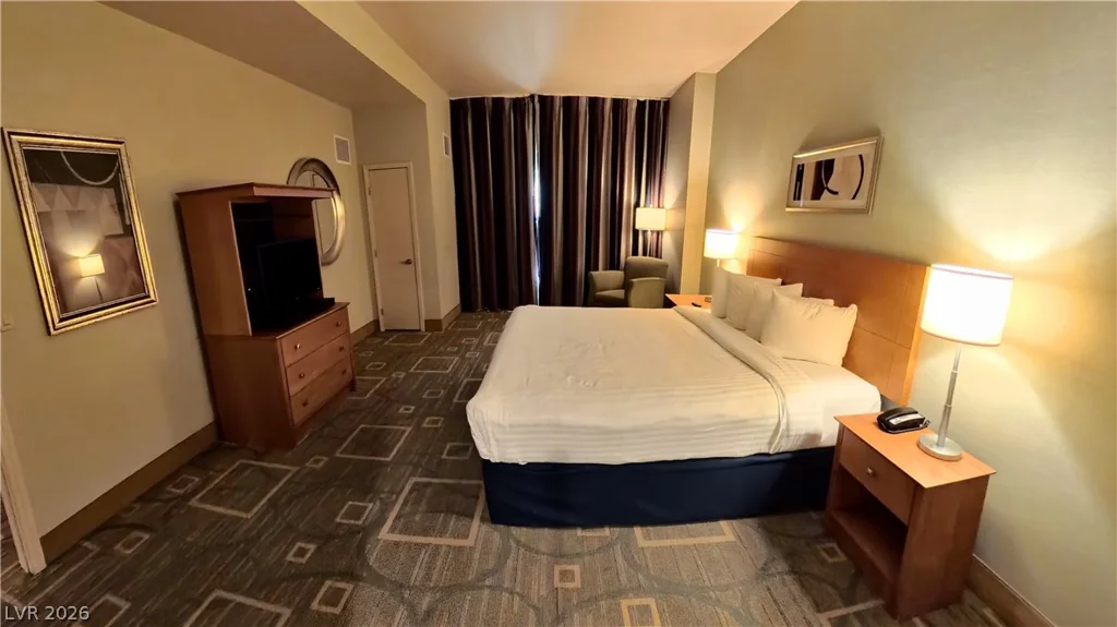211 Flamingo, Las Vegas, NV 89169