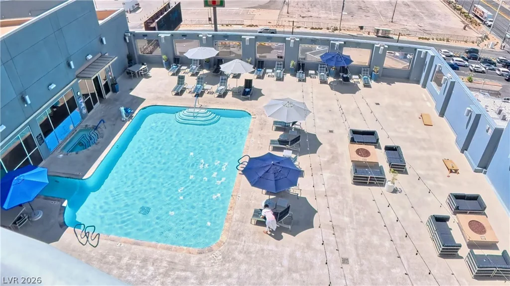 211 Flamingo, Las Vegas, NV 89169