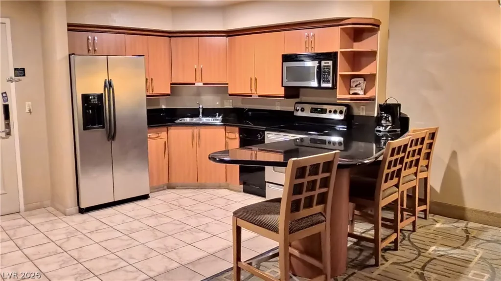 211 Flamingo, Las Vegas, NV 89169