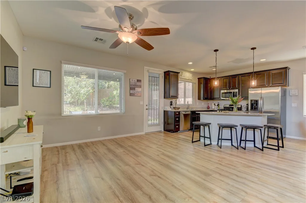 7319 Brisbane Hills Street, Las Vegas, NV 89166