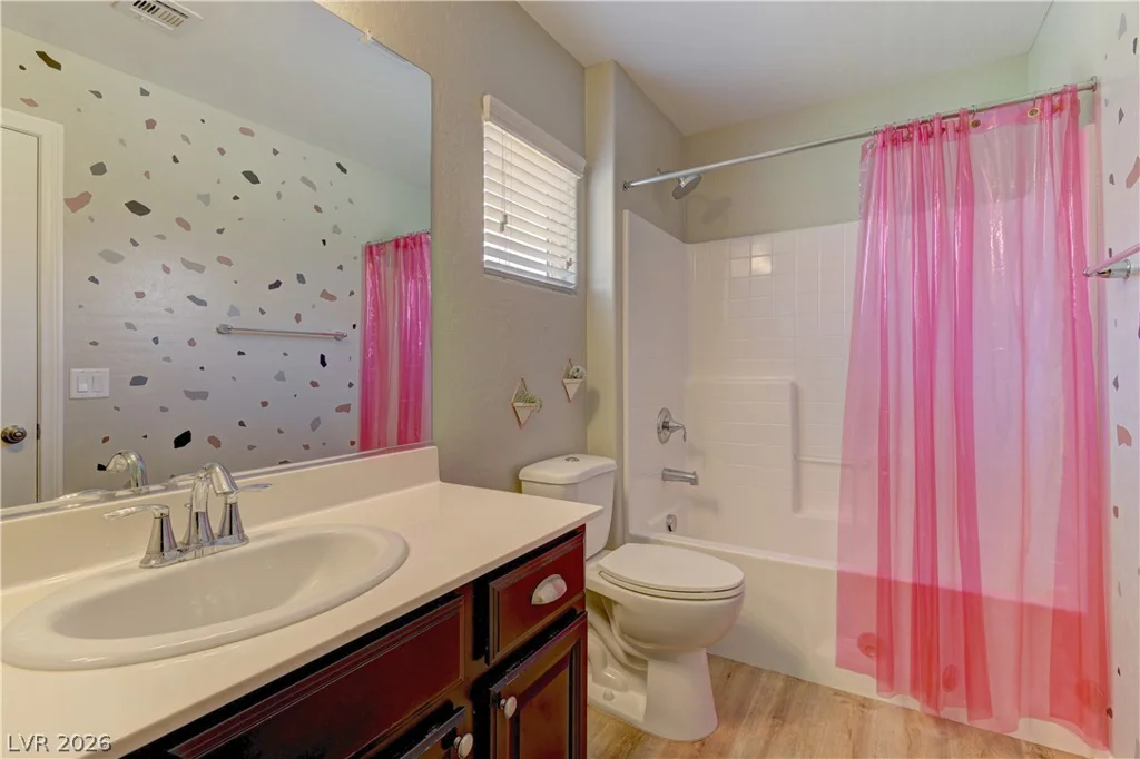 7319 Brisbane Hills Street, Las Vegas, NV 89166