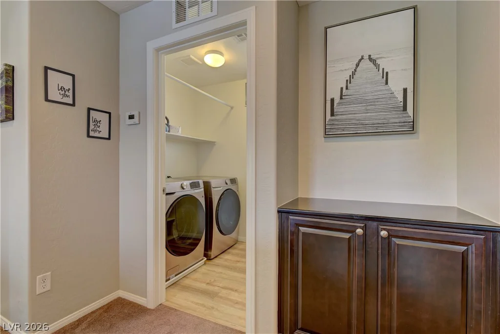 7319 Brisbane Hills Street, Las Vegas, NV 89166