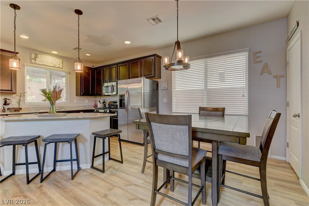 7319 Brisbane Hills Street, Las Vegas, NV 89166