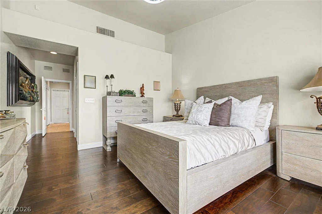 2628 Youngdale, Las Vegas, NV 89134