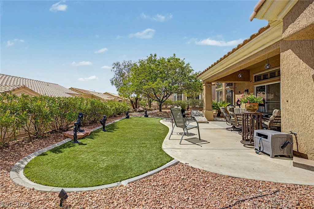 2628 Youngdale, Las Vegas, NV 89134