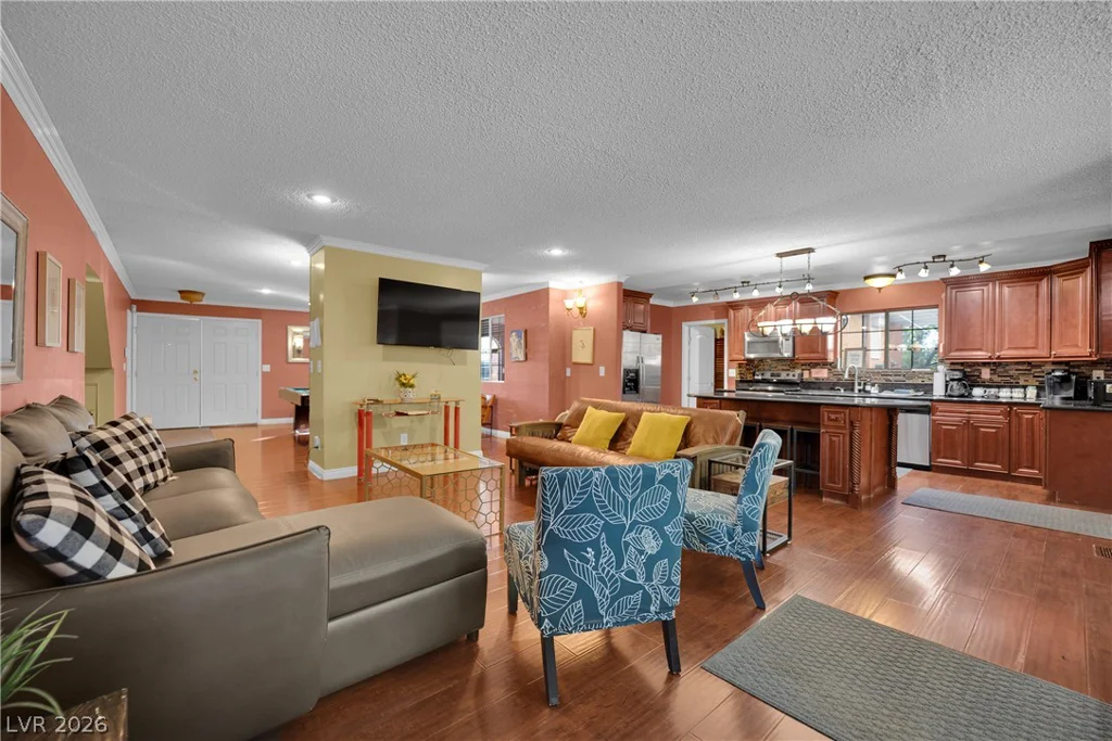 2631 Buffalo, Las Vegas, NV 89117