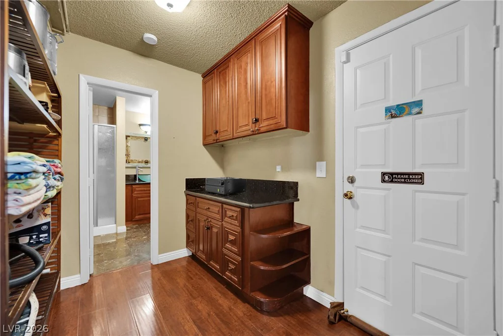 2631 Buffalo, Las Vegas, NV 89117