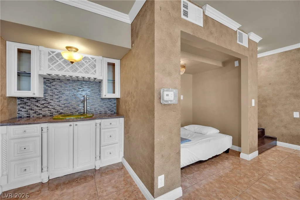 2631 Buffalo, Las Vegas, NV 89117
