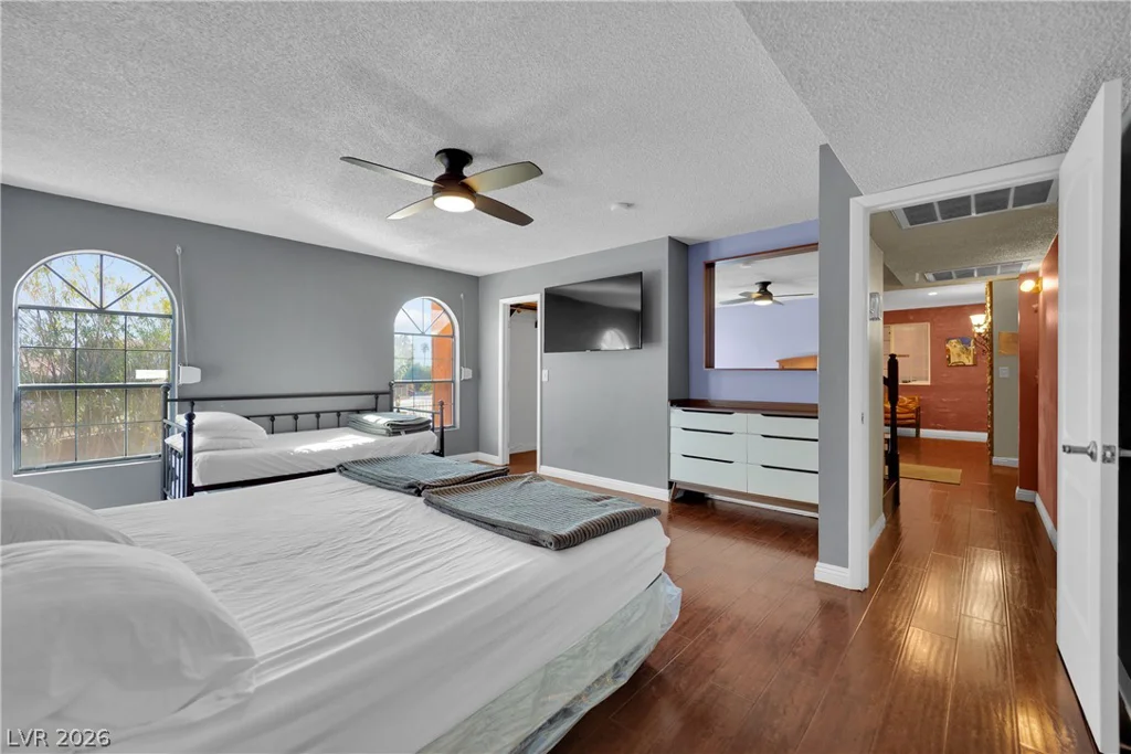 2631 Buffalo, Las Vegas, NV 89117
