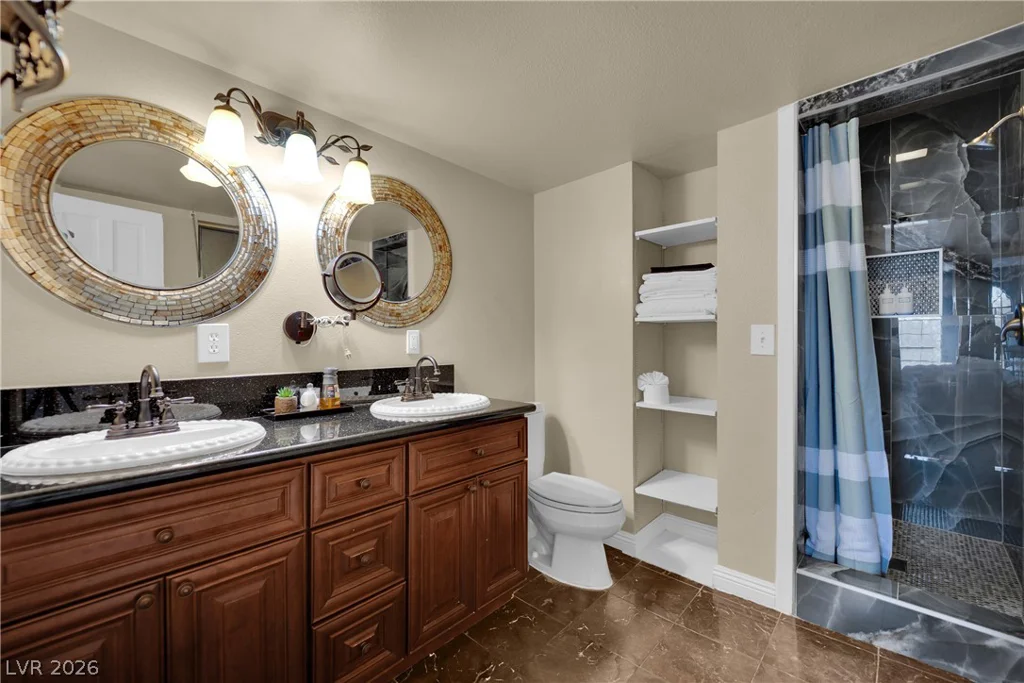 2631 Buffalo, Las Vegas, NV 89117