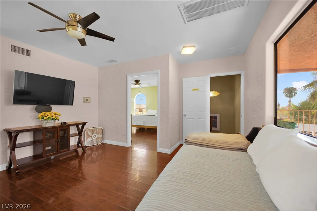 2631 Buffalo, Las Vegas, NV 89117