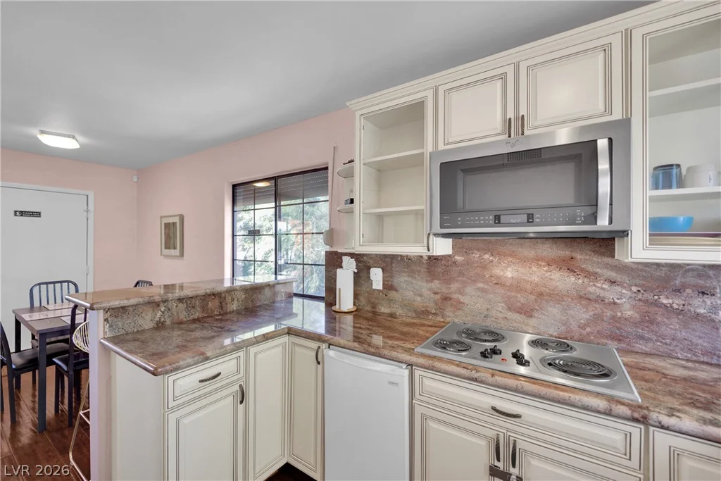 2631 Buffalo, Las Vegas, NV 89117