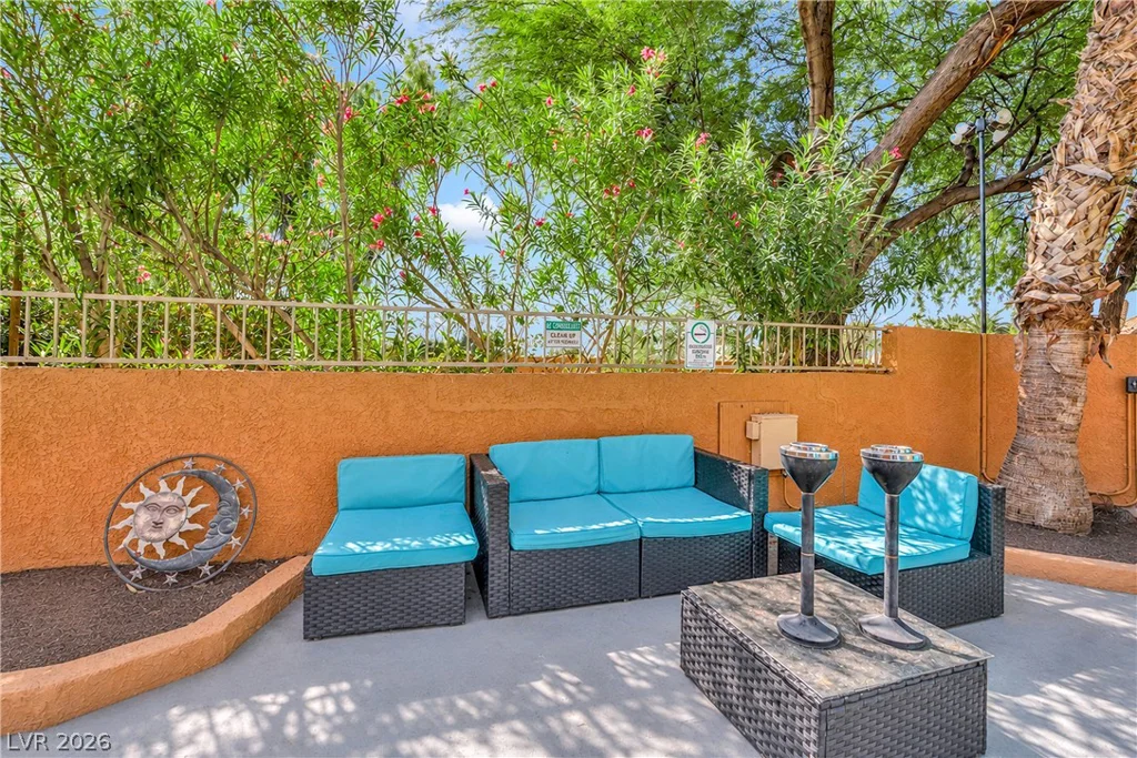 2631 Buffalo, Las Vegas, NV 89117