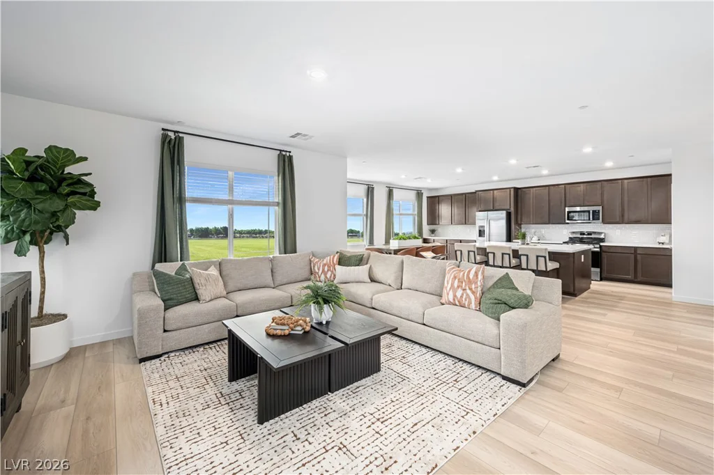 136 Harper Crest, Henderson, NV 89011