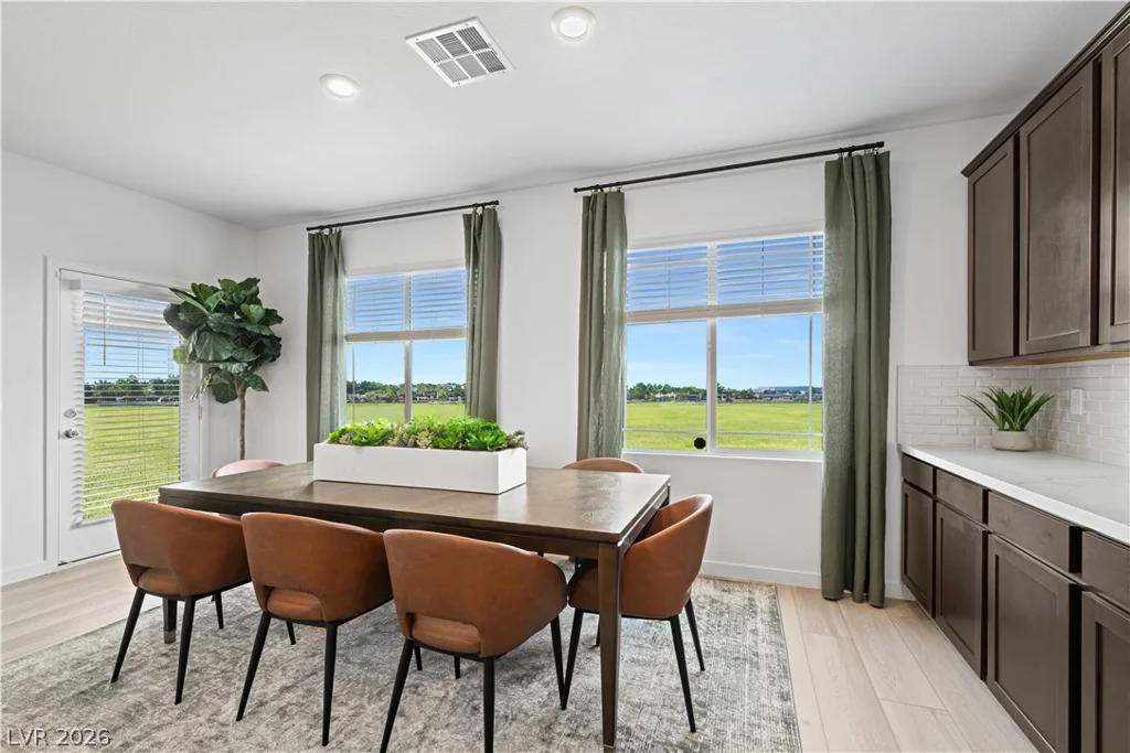 136 Harper Crest, Henderson, NV 89011