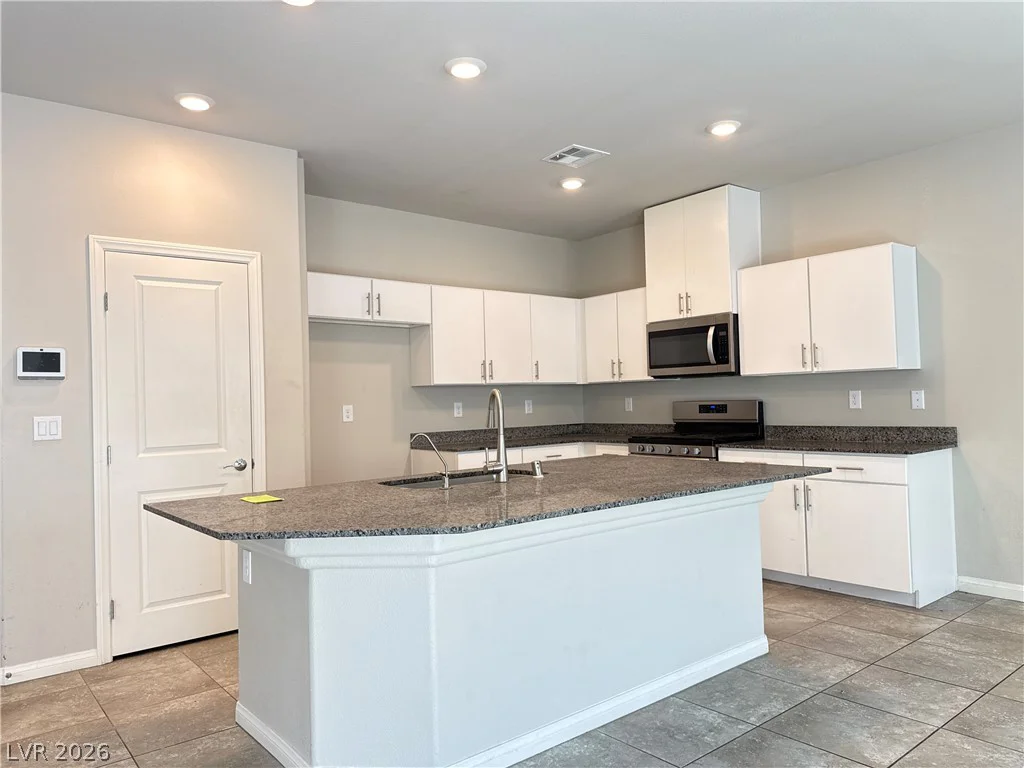 3807 Andorian, North Las Vegas, NV 89084